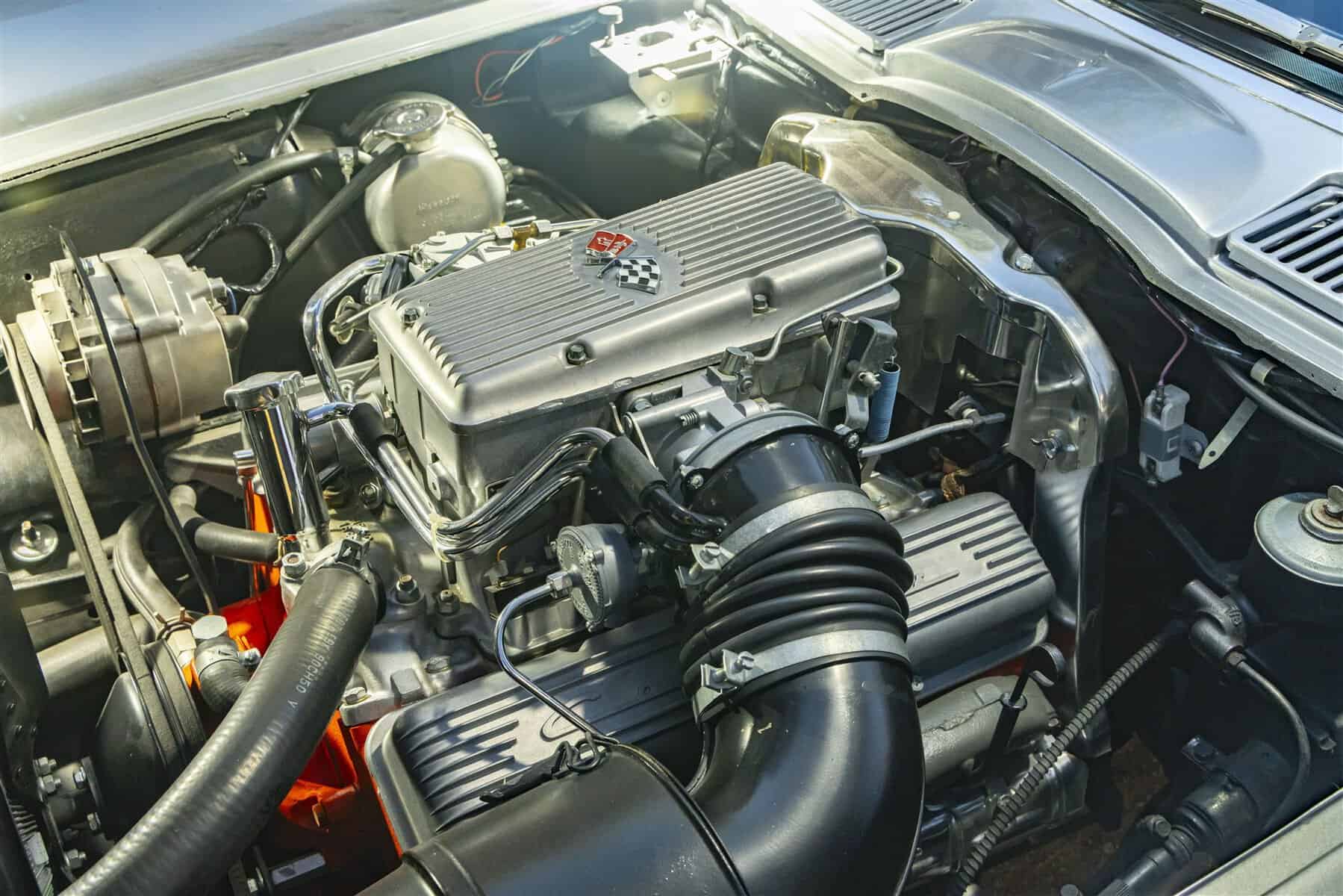 Fuel-injected Corvette engine detail